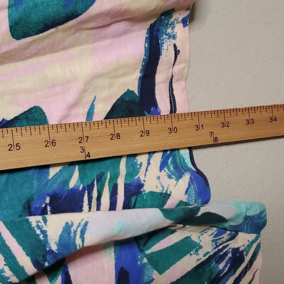 Torrid 5X Pink Palm Print classic fit short sleeves tee shirt - Picture 5 of 6